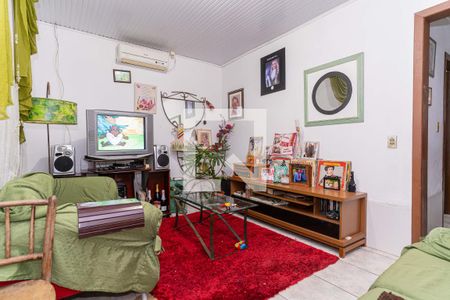 Sala de casa à venda com 3 quartos, 90m² em Sarandi, Porto Alegre