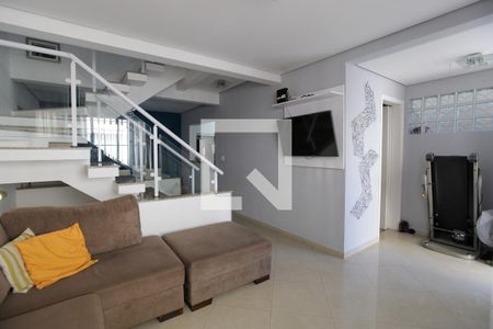 Casa de Condomínio para alugar com 3 quartos, 144m² em Penha de França, São Paulo
