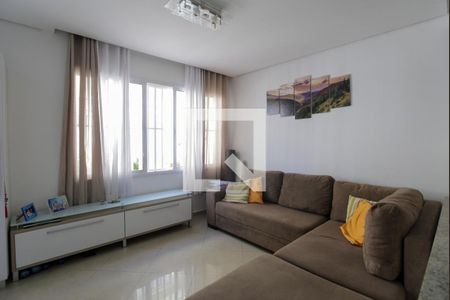 Casa de Condomínio para alugar com 3 quartos, 144m² em Penha de França, São Paulo