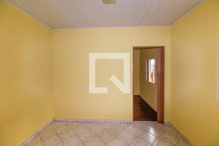 Quarto 1 de casa para alugar com 2 quartos, 40m² em Vila Alpina, São Paulo