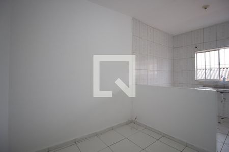 Sala de casa de condomínio para alugar com 1 quarto, 32m² em Vila Ré, São Paulo