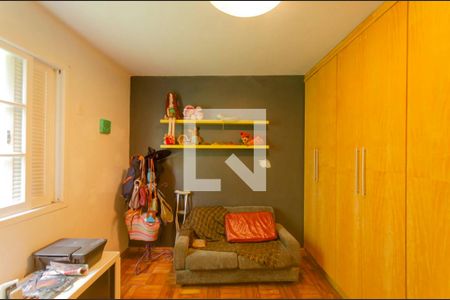 Quarto 1 de casa para alugar com 2 quartos, 210m² em Vila Araguaia, São Paulo