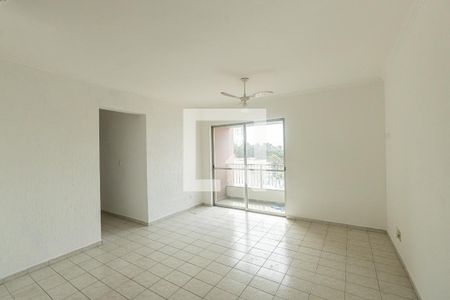 Sala de apartamento para alugar com 3 quartos, 69m² em Vila Esperança, São Paulo