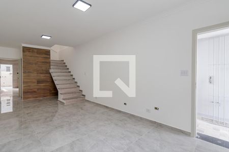 Sala de casa para alugar com 2 quartos, 150m² em Vila Brasílio Machado, São Paulo