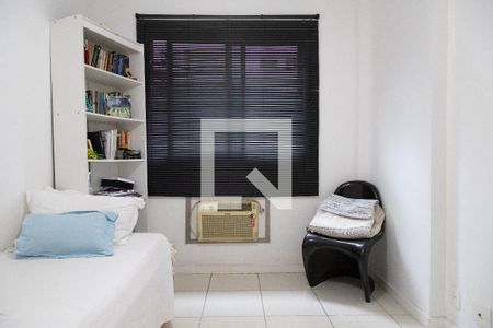 Quarto de apartamento à venda com 2 quartos, 74m² em Recreio dos Bandeirantes, Rio de Janeiro