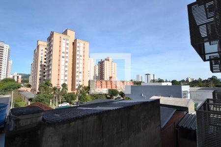 Vista da Suíte de apartamento à venda com 2 quartos, 72m² em Partenon, Porto Alegre