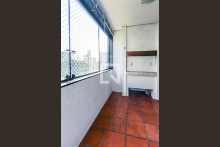 Sacada da sala de apartamento para alugar com 2 quartos, 70m² em Auxiliadora, Porto Alegre