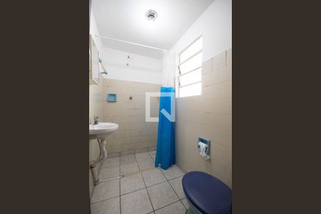 Banheiro de casa para alugar com 1 quarto, 50m² em Veloso, Osasco