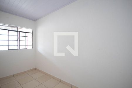 Quarto de casa para alugar com 1 quarto, 50m² em Veloso, Osasco