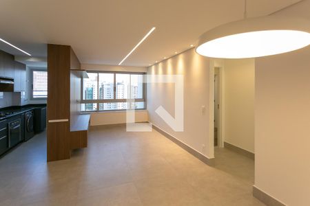 Sala de apartamento para alugar com 3 quartos, 81m² em Funcionários, Belo Horizonte