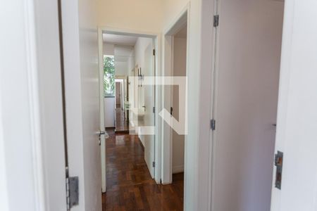 Corredor de apartamento para alugar com 3 quartos, 96m² em Sion, Belo Horizonte