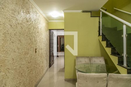 Sala de casa à venda com 4 quartos, 300m² em Vila Marieta, São Paulo
