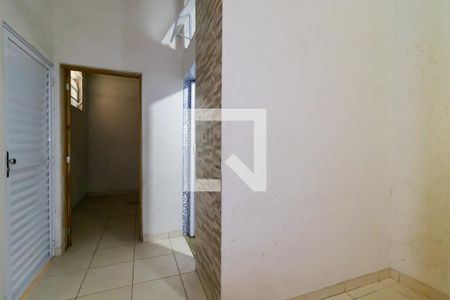 Sala de casa para alugar com 1 quarto, 30m² em Vila Caraguatá, São Paulo