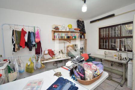 Casa à venda com 101m², 4 quartos e 2 vagas Casa à venda com 101m², 4 quartos e 2 vagasQuarto 3