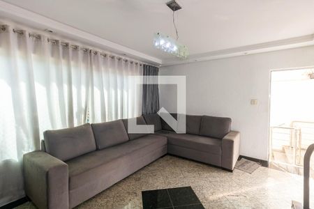 Sala de casa para alugar com 2 quartos, 140m² em Vila Ema, São Paulo