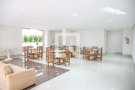 Apartamento à venda com 260m², 3 quartos e 2 vagas Apartamento à venda com 260m², 3 quartos e 2 vagasÁrea comum