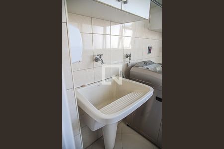 Apartamento à venda com 260m², 3 quartos e 2 vagas Apartamento à venda com 260m², 3 quartos e 2 vagasÁrea de Serviço