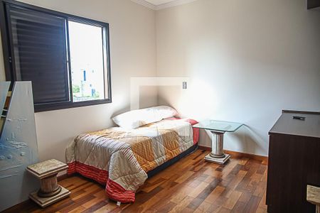 Apartamento à venda com 260m², 3 quartos e 2 vagas Apartamento à venda com 260m², 3 quartos e 2 vagasSuíte 2