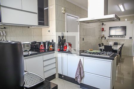 Apartamento à venda com 260m², 3 quartos e 2 vagas Apartamento à venda com 260m², 3 quartos e 2 vagasCozinha