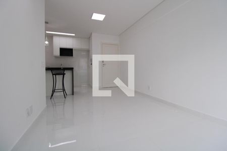 Sala de apartamento à venda com 1 quarto, 53m² em Cambuí, Campinas