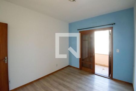 Casa à venda com 234m², 5 quartos e 4 vagas Casa à venda com 234m², 5 quartos e 4 vagasQuarto 3