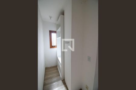 Casa à venda com 234m², 5 quartos e 4 vagas Casa à venda com 234m², 5 quartos e 4 vagasCloset da suíte