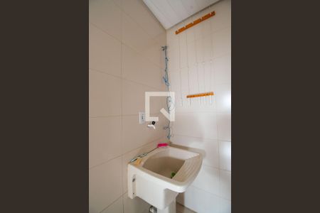 Casa à venda com 234m², 5 quartos e 4 vagas Casa à venda com 234m², 5 quartos e 4 vagasÁrea de Serviço