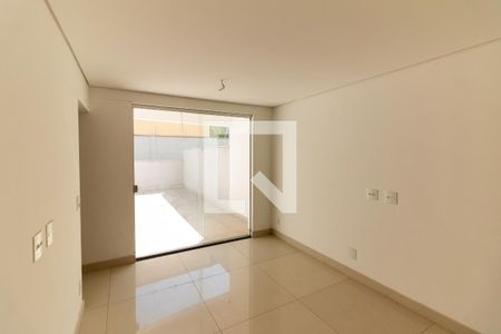 Sala de apartamento à venda com 3 quartos, 72m² em Serrano, Belo Horizonte