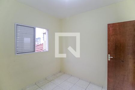 Quarto de casa para alugar com 1 quarto, 30m² em Vila Santa Clara, São Paulo