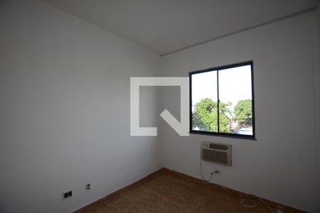 Quarto 1 de apartamento para alugar com 2 quartos, 60m² em Bento Ribeiro, Rio de Janeiro