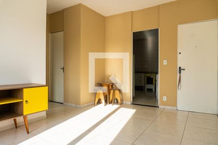 Sala de apartamento para alugar com 2 quartos, 60m² em Jardim Pauliceia, Campinas