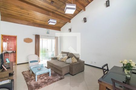 Sala de casa à venda com 3 quartos, 180m² em Vila Valparaíso, Santo André