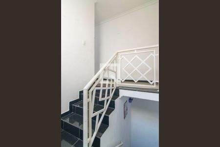 Escada de casa à venda com 3 quartos, 180m² em Vila Valparaíso, Santo André