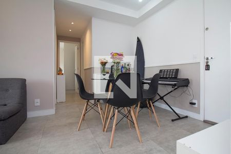 Apartamento à venda com 57m², 2 quartos e 1 vagaSala