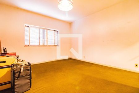 Casa para alugar com 379m², 5 quartos e 2 vagas Casa para alugar com 379m², 5 quartos e 2 vagasQuarto 1