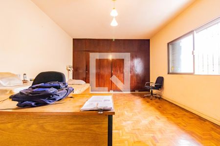 Casa para alugar com 379m², 5 quartos e 2 vagas Casa para alugar com 379m², 5 quartos e 2 vagasQuarto 2