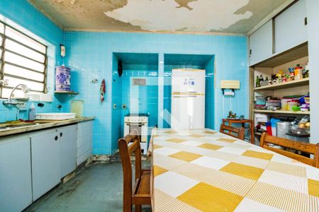 Casa para alugar com 379m², 5 quartos e 2 vagas Casa para alugar com 379m², 5 quartos e 2 vagasCozinha