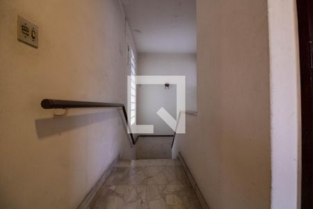 Casa para alugar com 379m², 5 quartos e 2 vagas Casa para alugar com 379m², 5 quartos e 2 vagasAcesso quartos