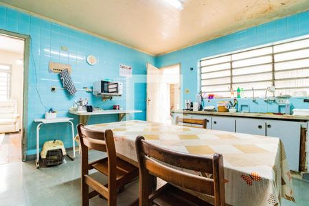 Casa para alugar com 379m², 5 quartos e 2 vagas Casa para alugar com 379m², 5 quartos e 2 vagasCozinha