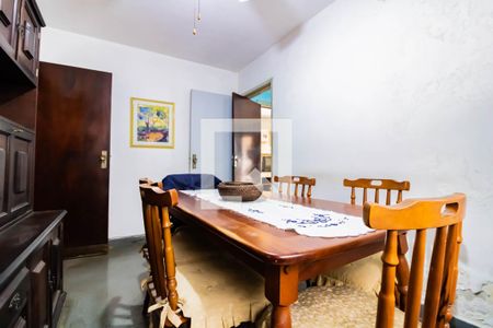 Casa para alugar com 379m², 5 quartos e 2 vagas Casa para alugar com 379m², 5 quartos e 2 vagasCopa