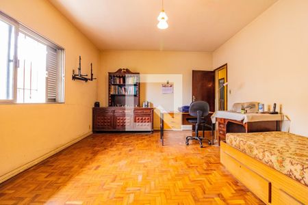 Casa para alugar com 379m², 5 quartos e 2 vagas Casa para alugar com 379m², 5 quartos e 2 vagasQuarto 2