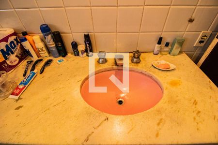 Casa para alugar com 379m², 5 quartos e 2 vagas Casa para alugar com 379m², 5 quartos e 2 vagasDetalhe do banheiro