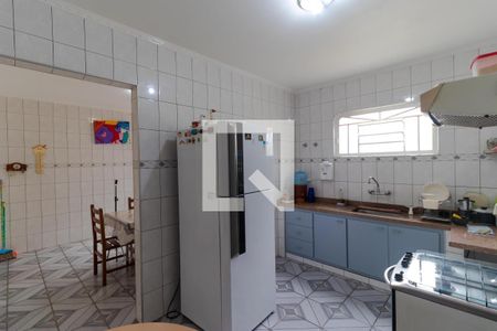 Casa à venda com 363m², 4 quartos e 6 vagas Casa à venda com 363m², 4 quartos e 6 vagasCozinha