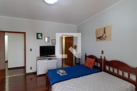 Casa à venda com 363m², 4 quartos e 6 vagas Casa à venda com 363m², 4 quartos e 6 vagasSuíte 01