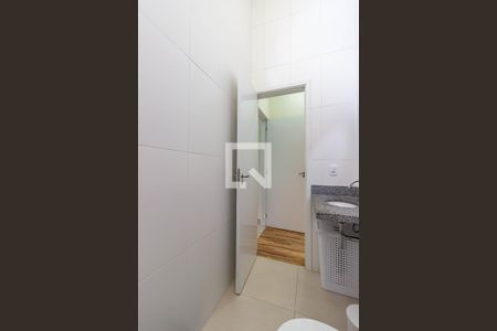 Banheiro da Suíte 1 de casa à venda com 3 quartos, 146m² em Jardim Ester Yolanda, São Paulo