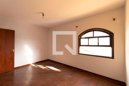 Quarto 1 de casa à venda com 6 quartos, 420m² em Vila Romero, São Paulo