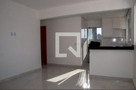 Sala de apartamento para alugar com 2 quartos, 50m² em Riacho das Pedras, Contagem