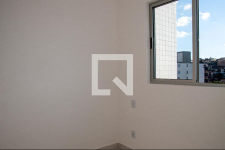 Quarto de apartamento para alugar com 2 quartos, 50m² em Riacho das Pedras, Contagem