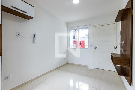 Sala  de apartamento para alugar com 2 quartos, 40m² em Vila Nhocuné, São Paulo