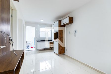 Sala  de apartamento para alugar com 2 quartos, 40m² em Vila Nhocuné, São Paulo